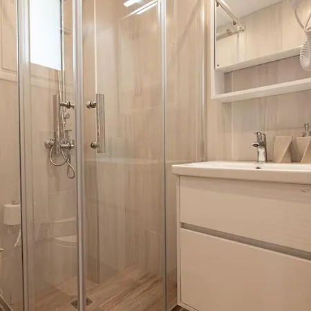 Apartment Bukovo *